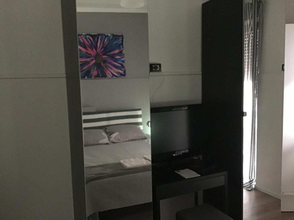 Casa Battisti - Suite Acquarello Lecce Ngoại thất bức ảnh